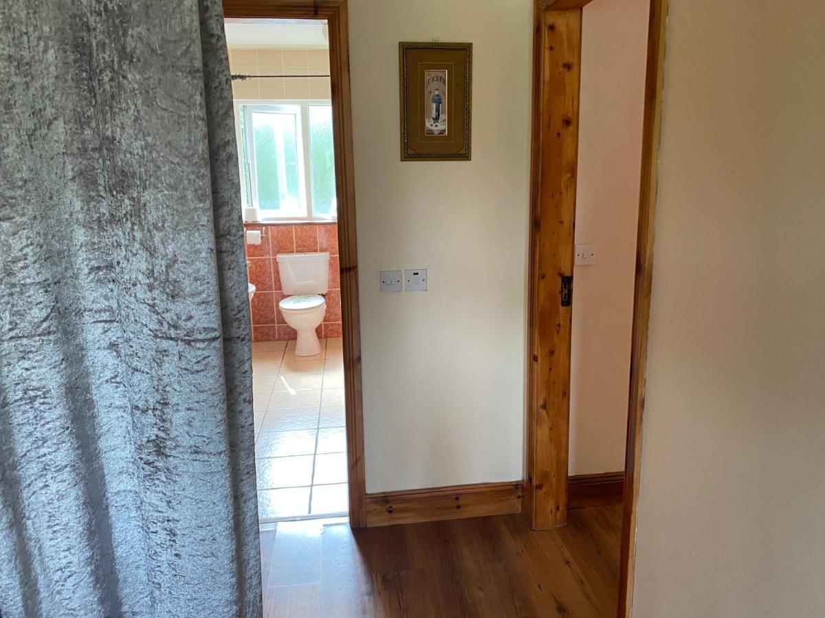 Doughlasha House V93Rx64 Fossa Zewnętrze zdjęcie
